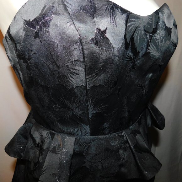 ML Monique Lhuillier Strapless Floral Jacquard Peplum Gown - Picture 12 of 16